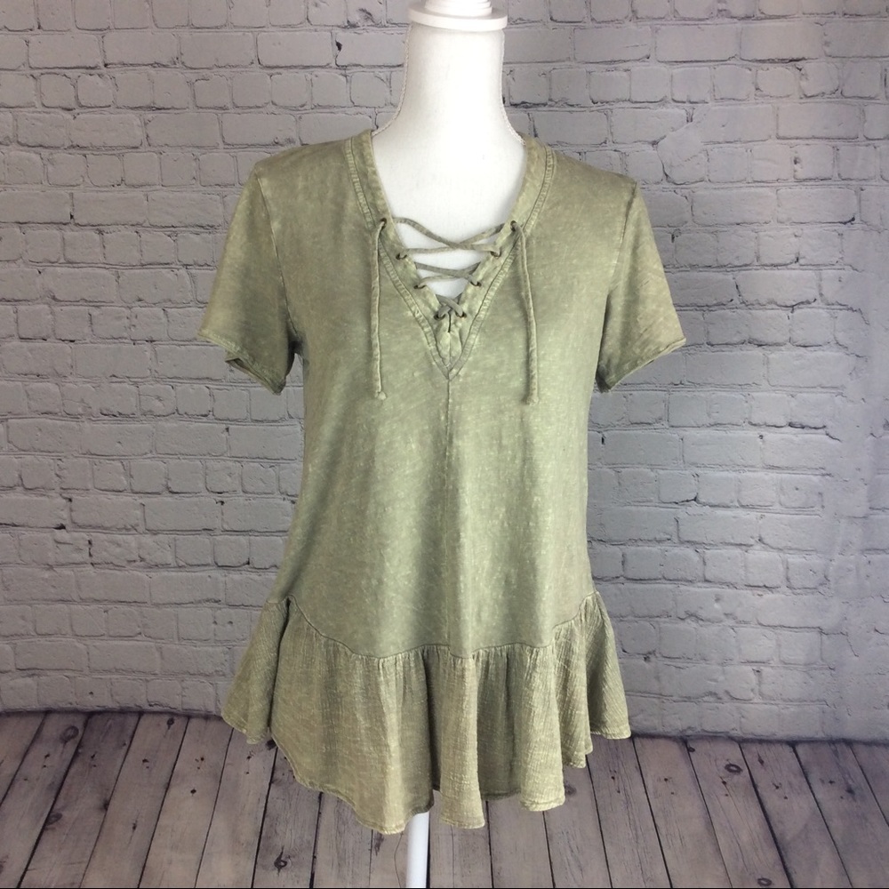 Anthro Eri+Ali peplum distressed lace up top